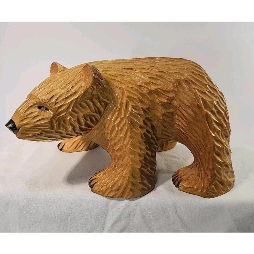 1985 Hand Carved Light Brown  Bear